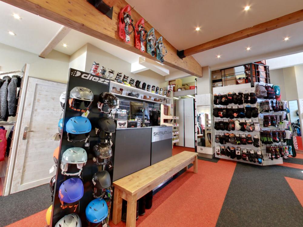 Ski equipment in Val Thorens
